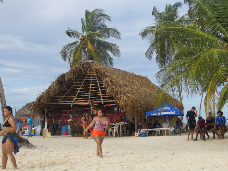 san blas - isla perro