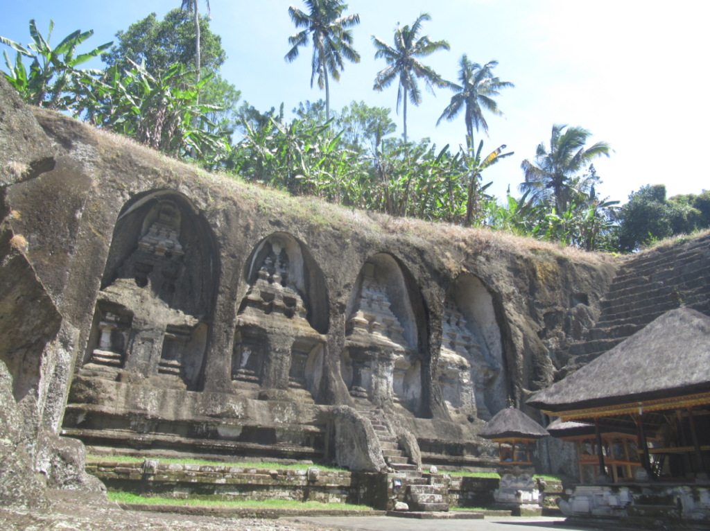 gunung kawi