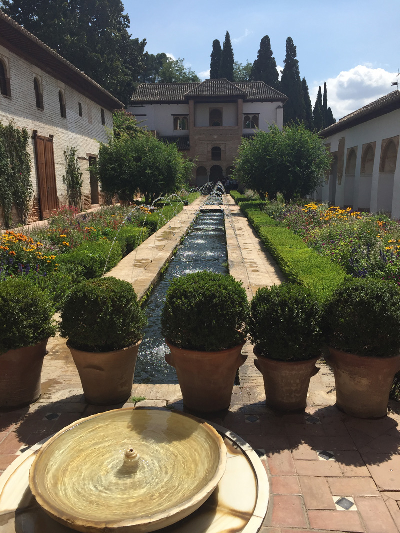 Generalife's patio